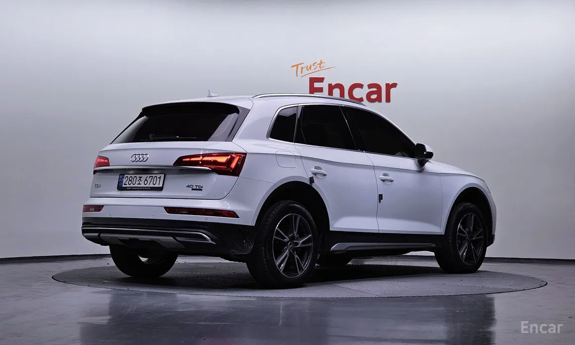 Фото 2 - Audi Q5