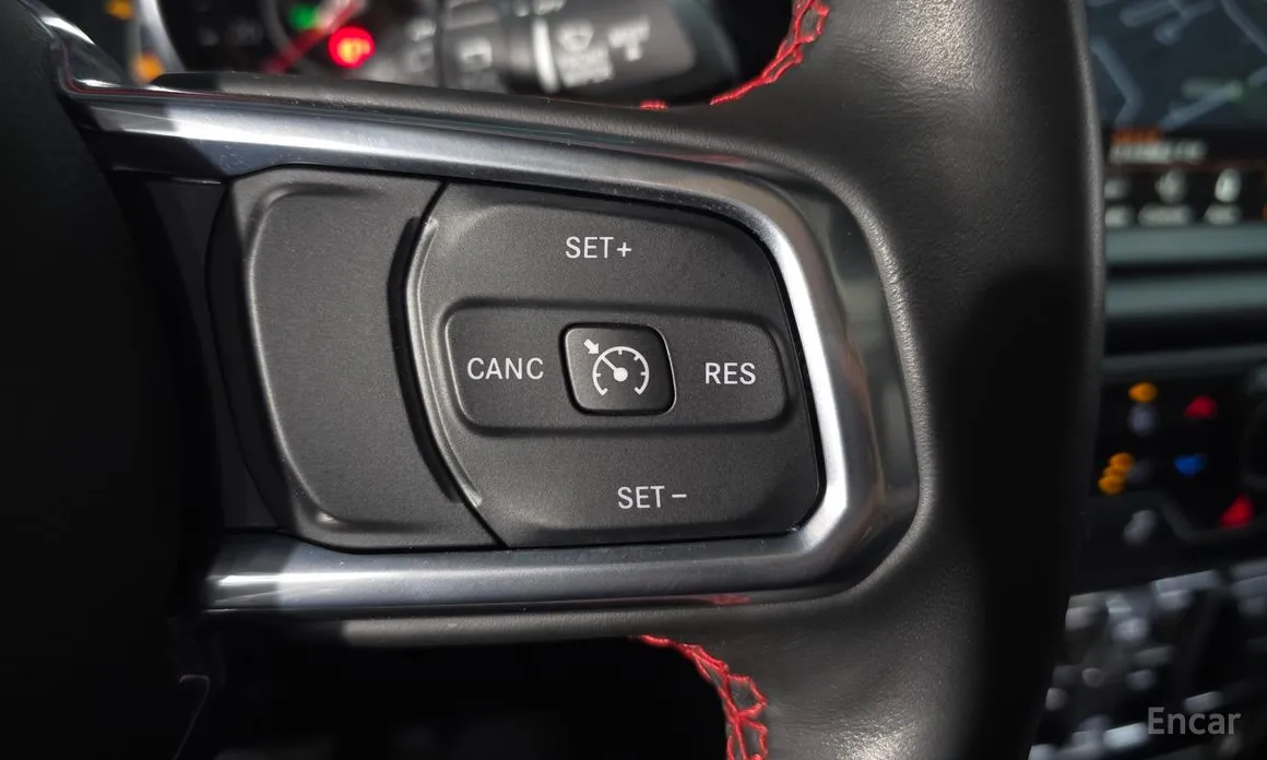 Фото 17 - Jeep Wrangler