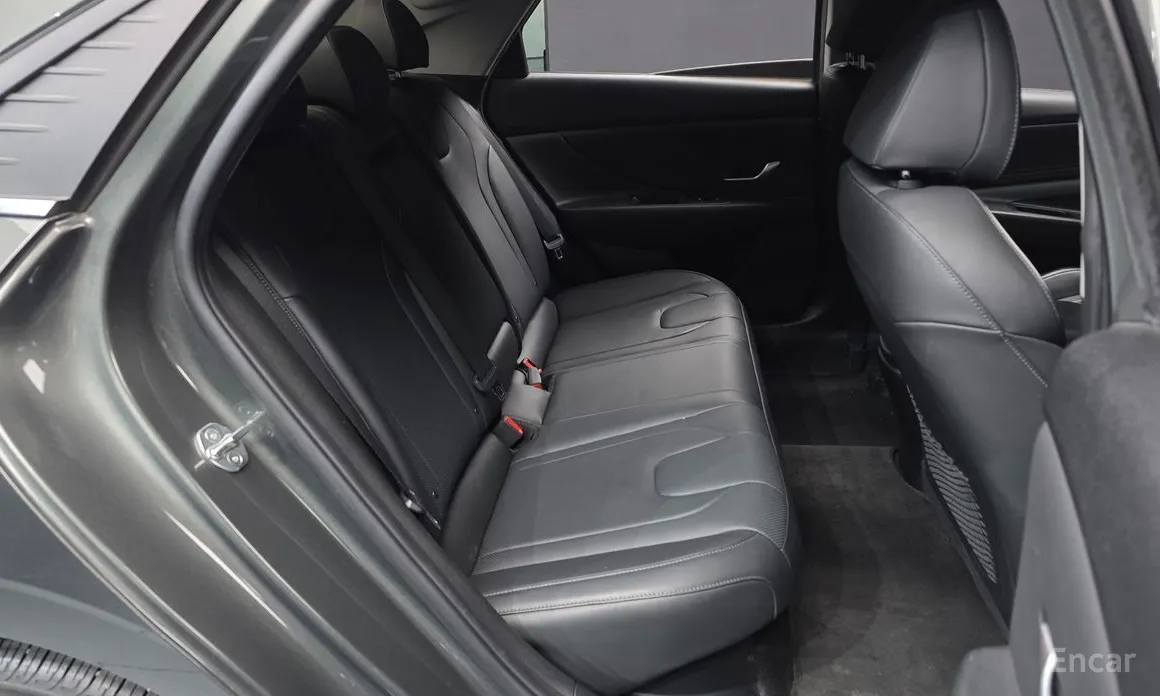 Фото 12 - Hyundai Avante