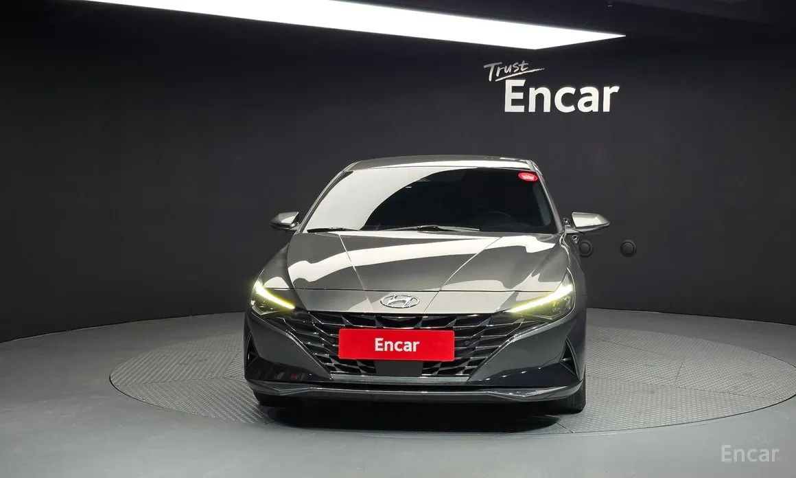 Фото 3 - Hyundai Avante