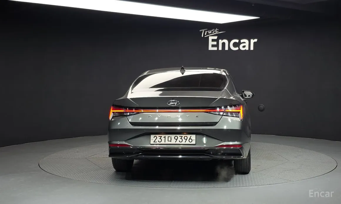 Фото 4 - Hyundai Avante