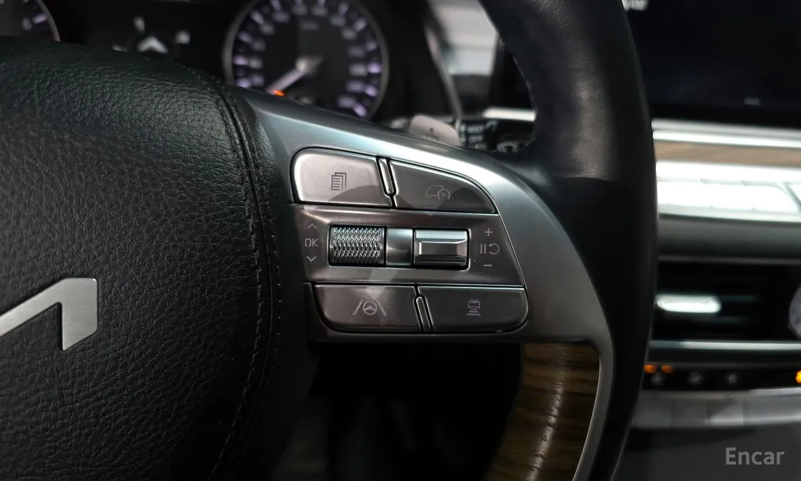 Фото 18 - Kia K9