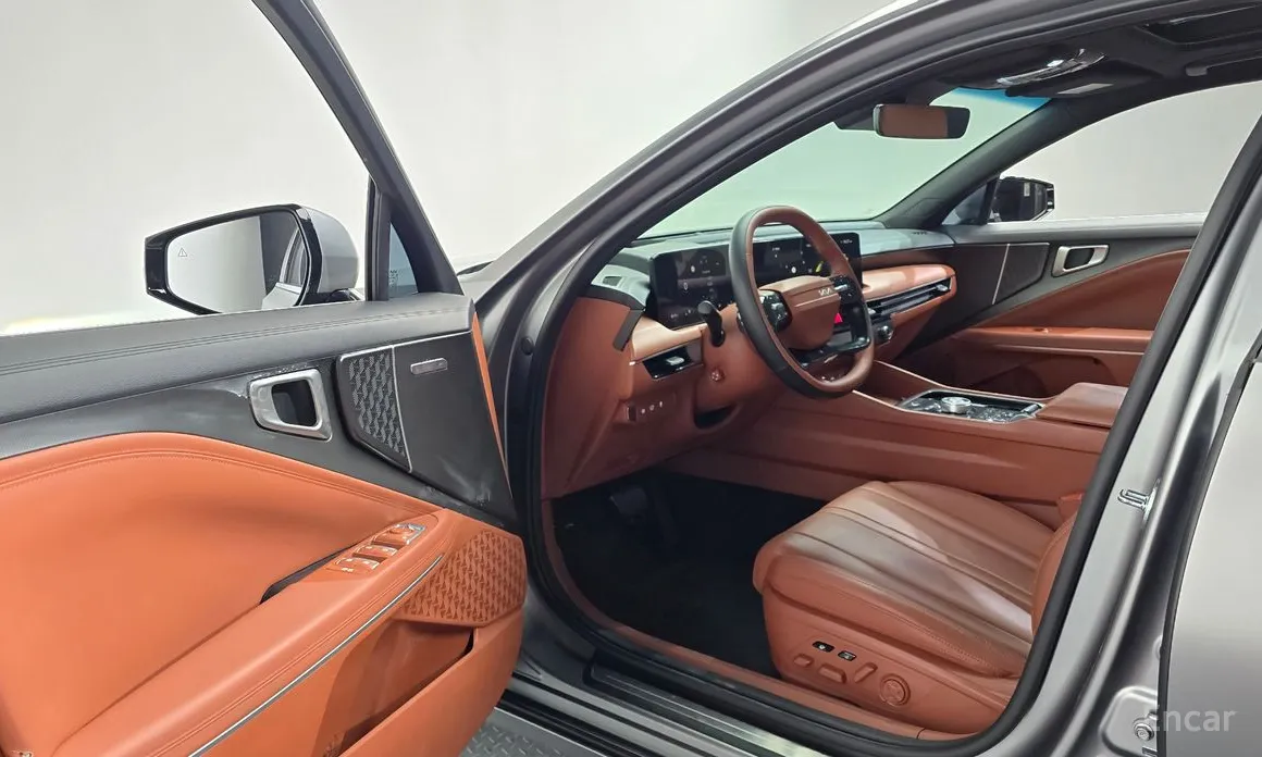 Фото 10 - Kia K8