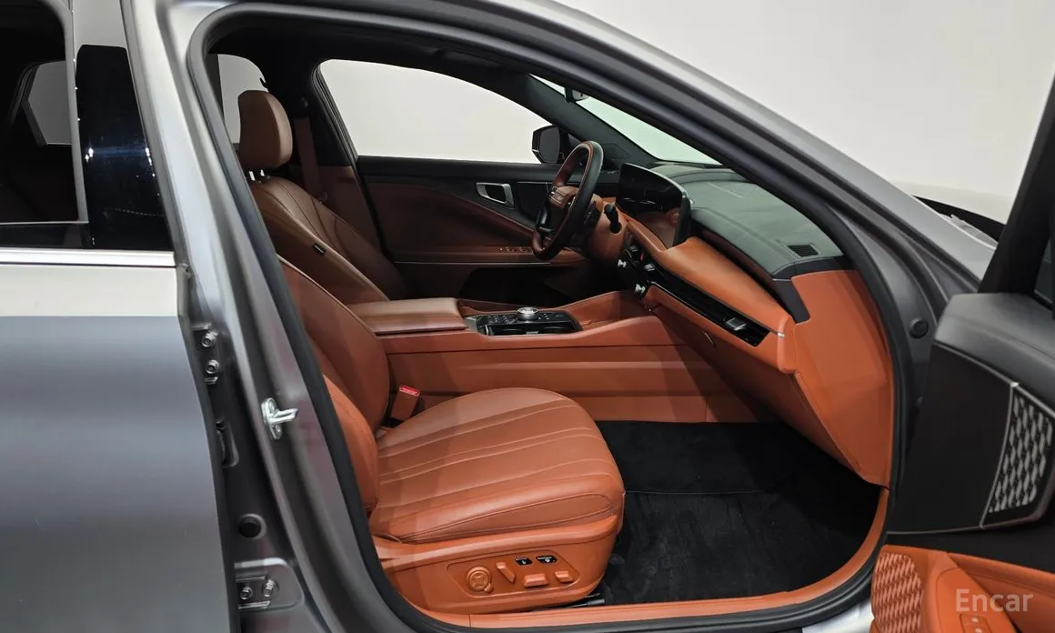 Фото 11 - Kia K8