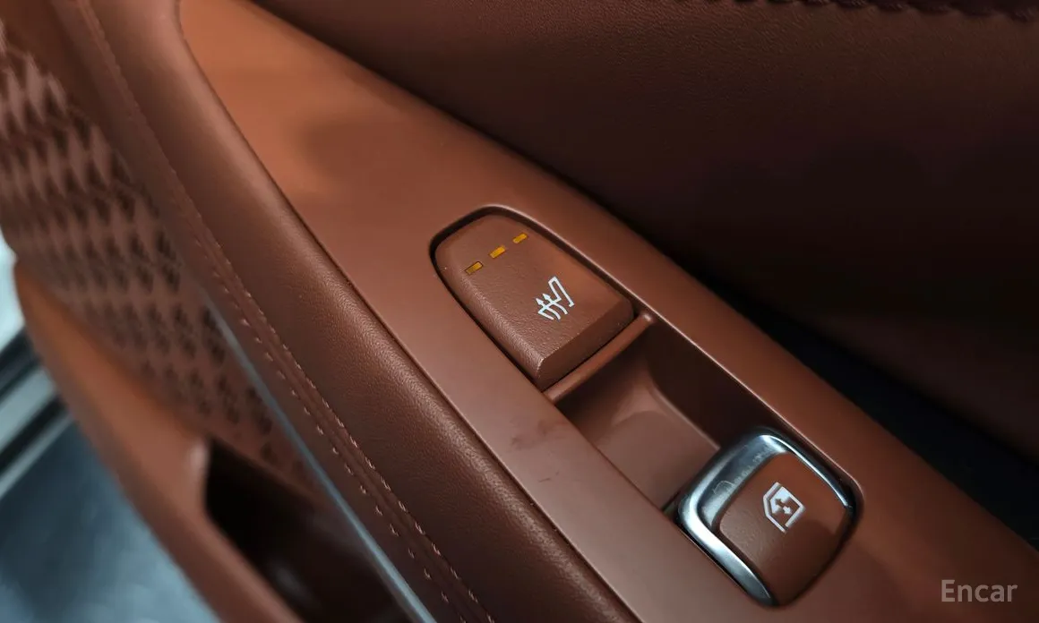 Фото 18 - Kia K8