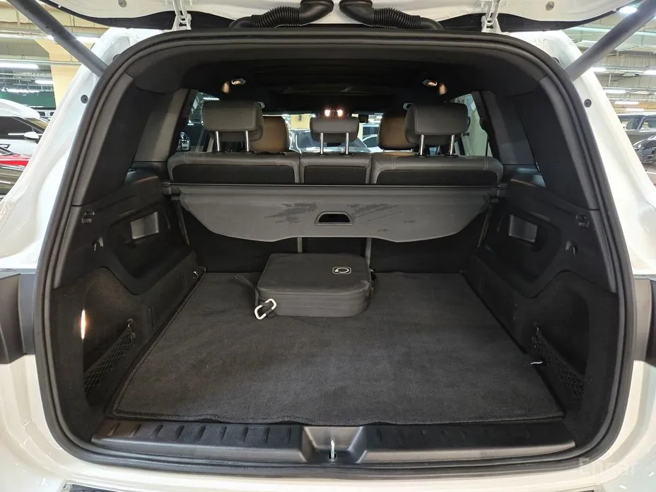 Фото 7 - Mercedes-Benz EQB