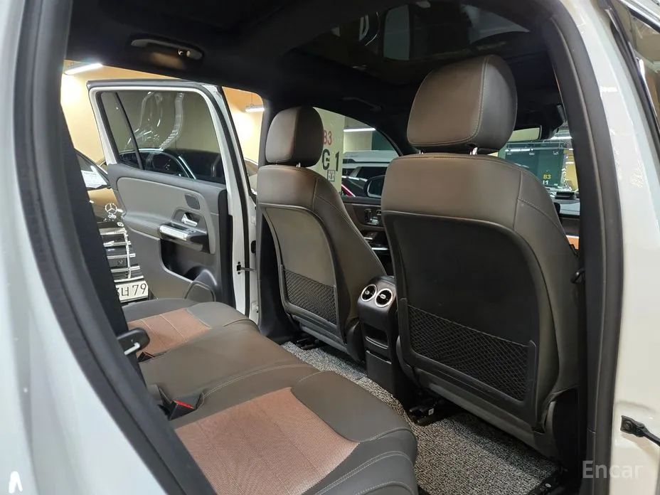 Фото 9 - Mercedes-Benz EQB