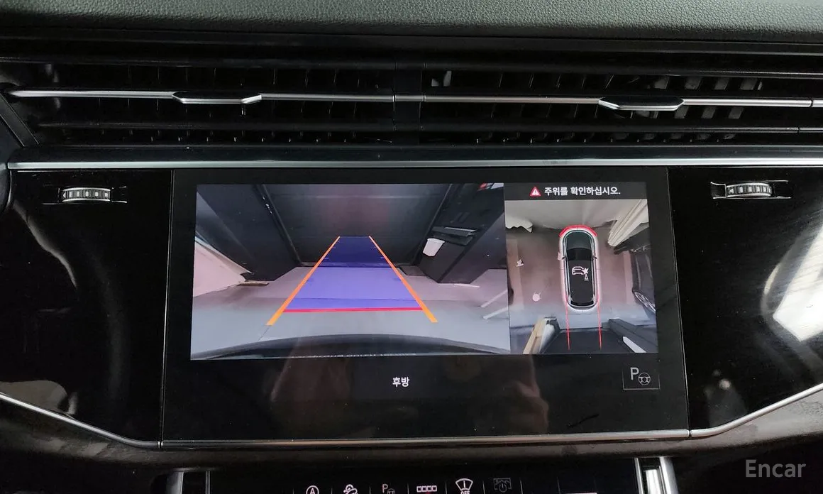 Фото 15 - Audi Q7