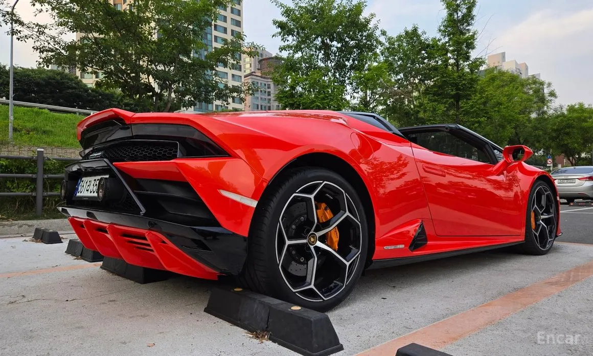 Фото 5 - Lamborghini Huracan