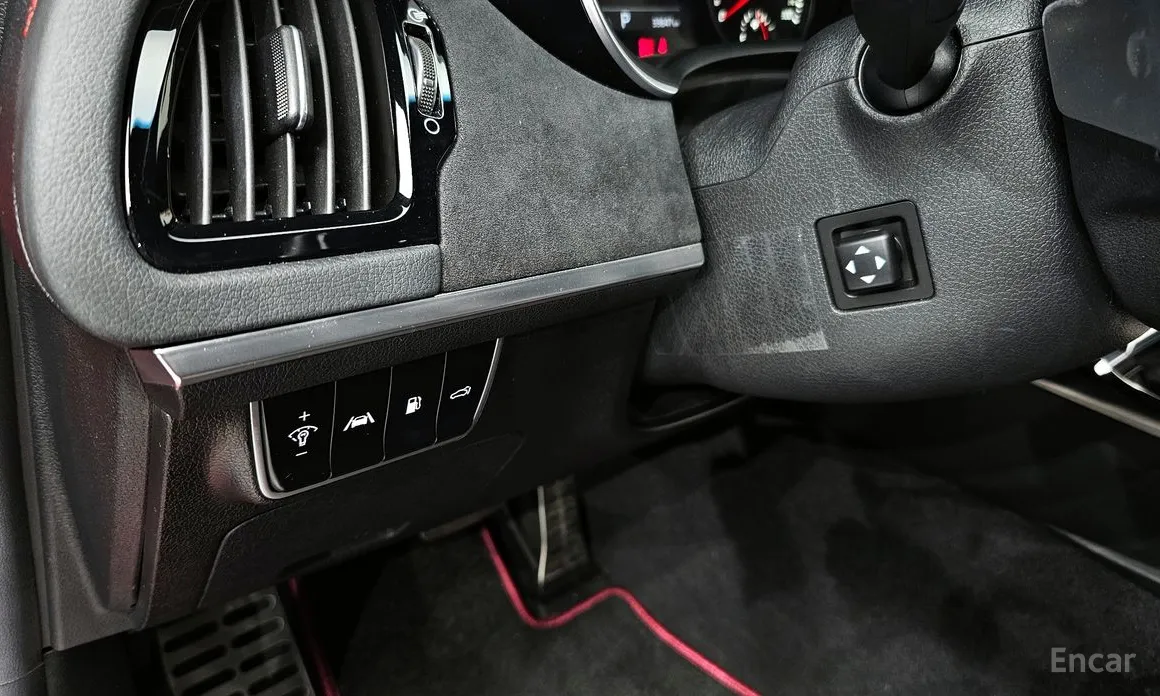 Фото 16 - Kia Stinger