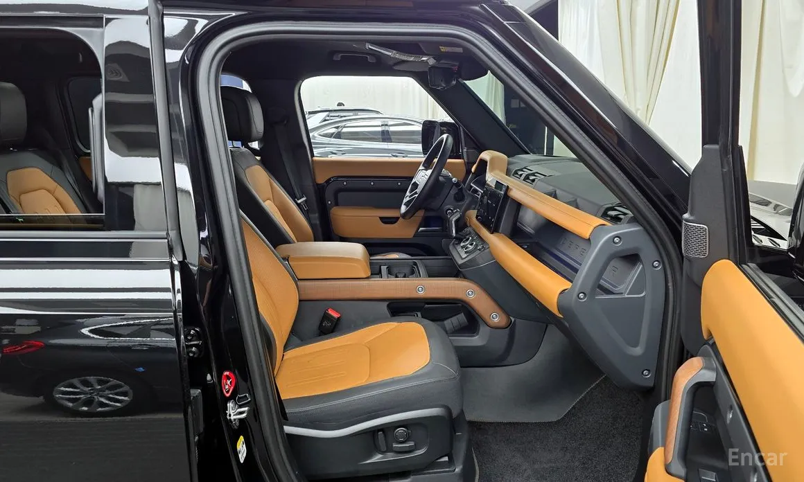 Фото 11 - Land Rover Defender