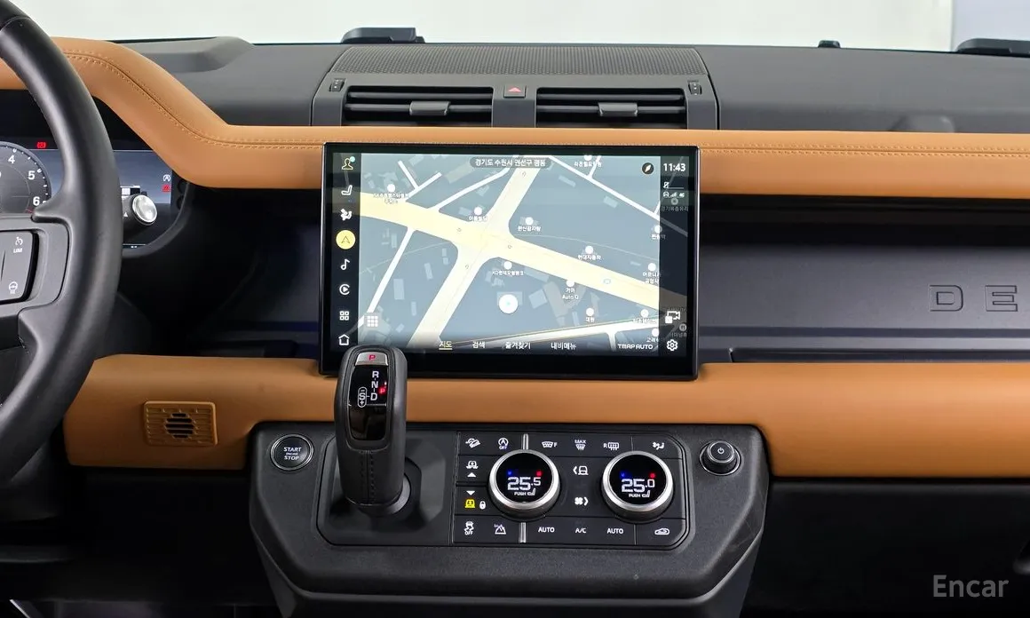 Фото 14 - Land Rover Defender