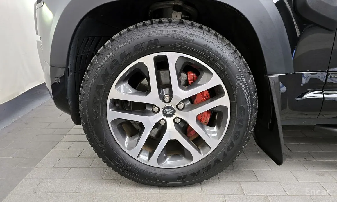 Фото 5 - Land Rover Defender