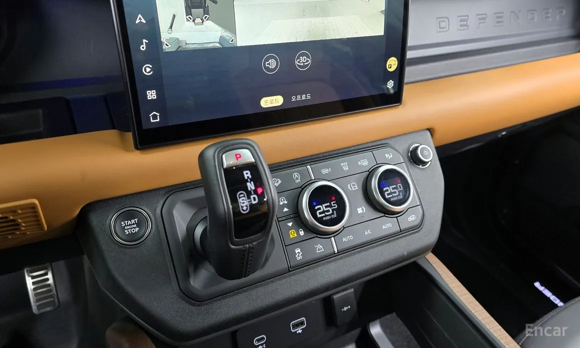 Фото 9 - Land Rover Defender