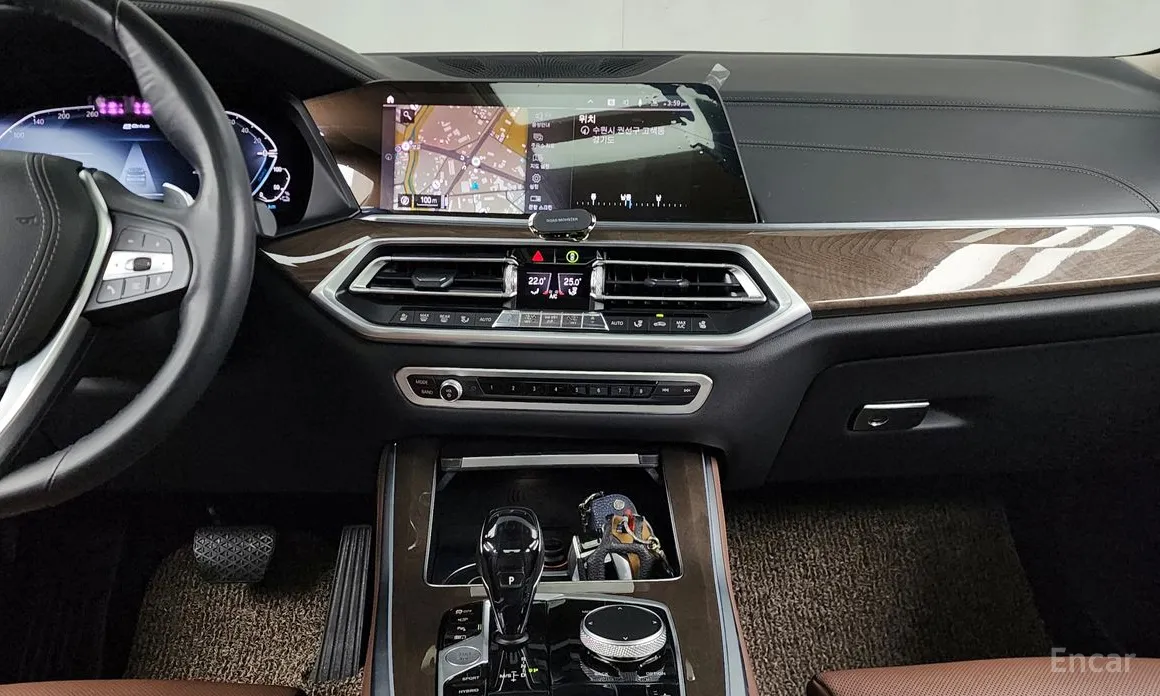 Фото 14 - BMW X5