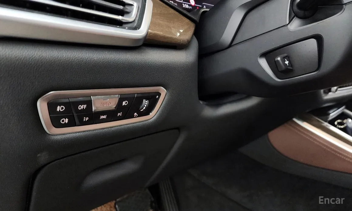 Фото 16 - BMW X5