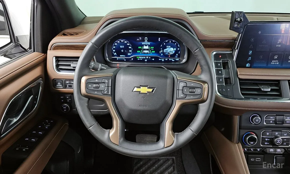 Фото 13 - Chevrolet Tahoe