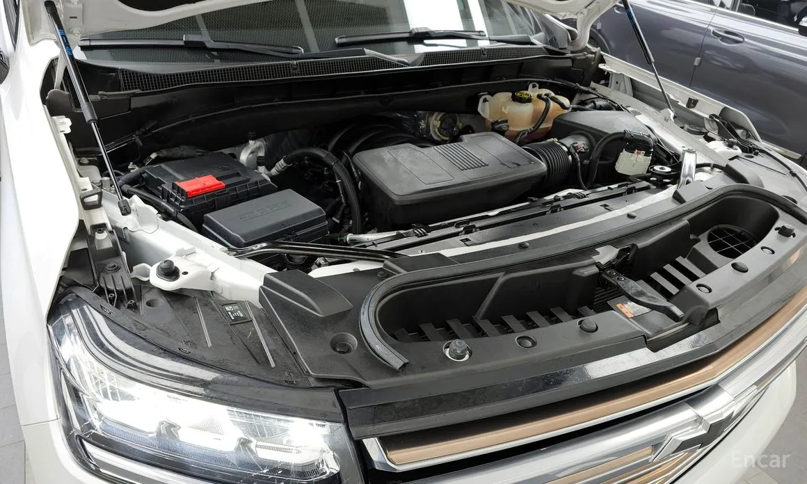 Фото 6 - Chevrolet Tahoe