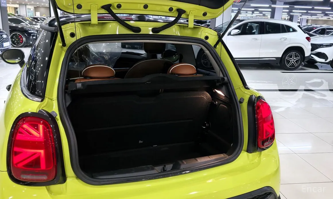 Фото 7 - Mini Cooper