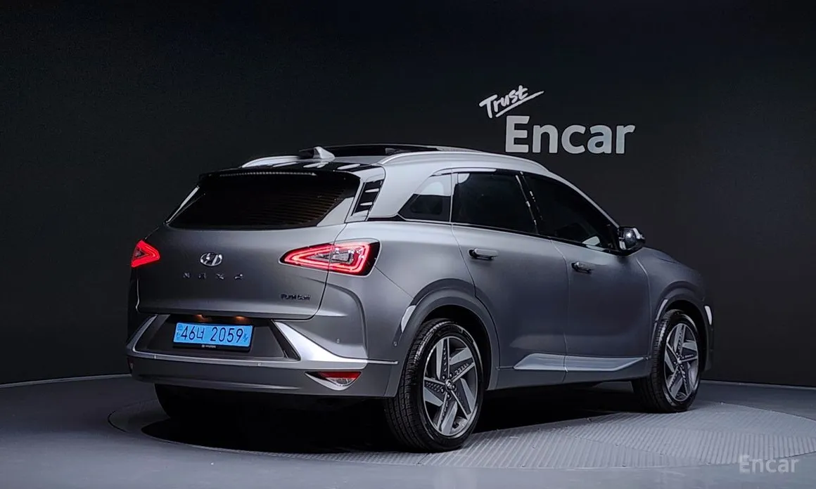 Фото 2 - Hyundai Nexo