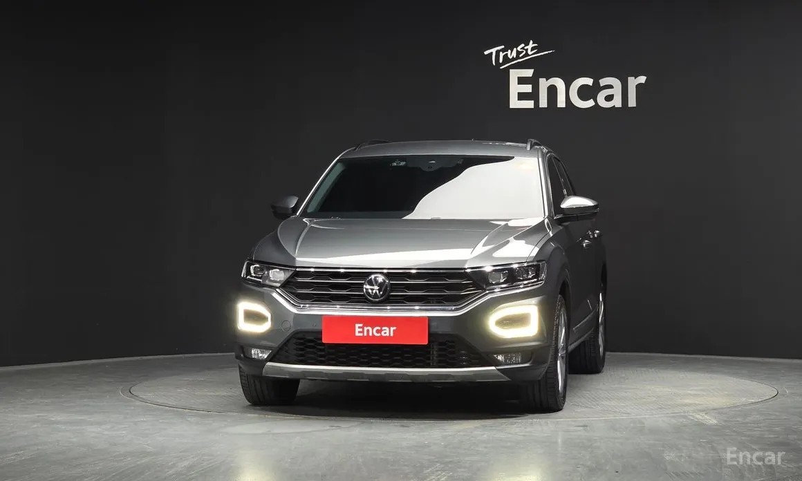 Фото 3 - Volkswagen T-Roc