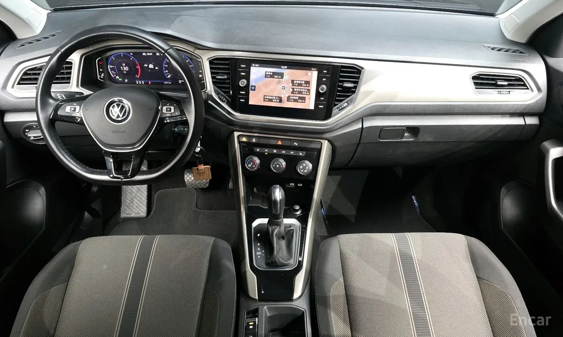 Фото 7 - Volkswagen T-Roc