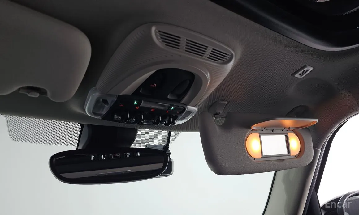 Фото 19 - Mini Cooper