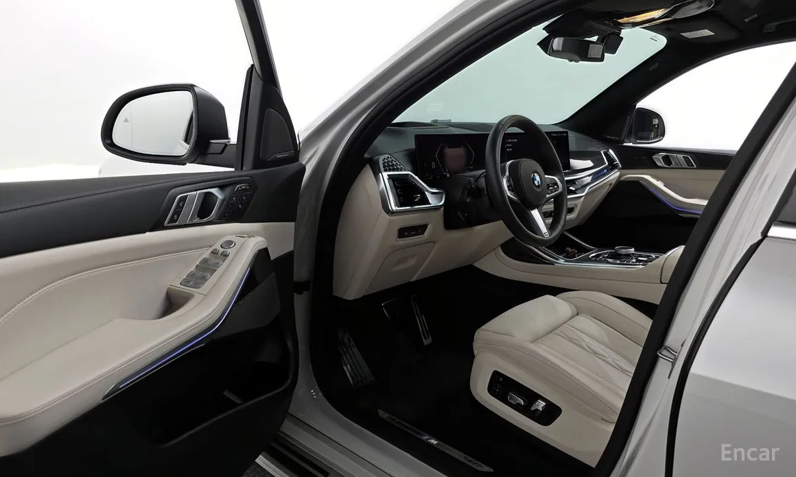 Фото 10 - BMW X7