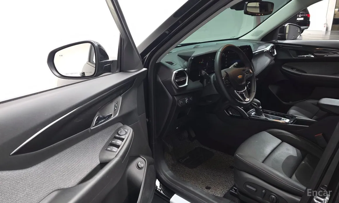 Фото 12 - Chevrolet Trailblazer