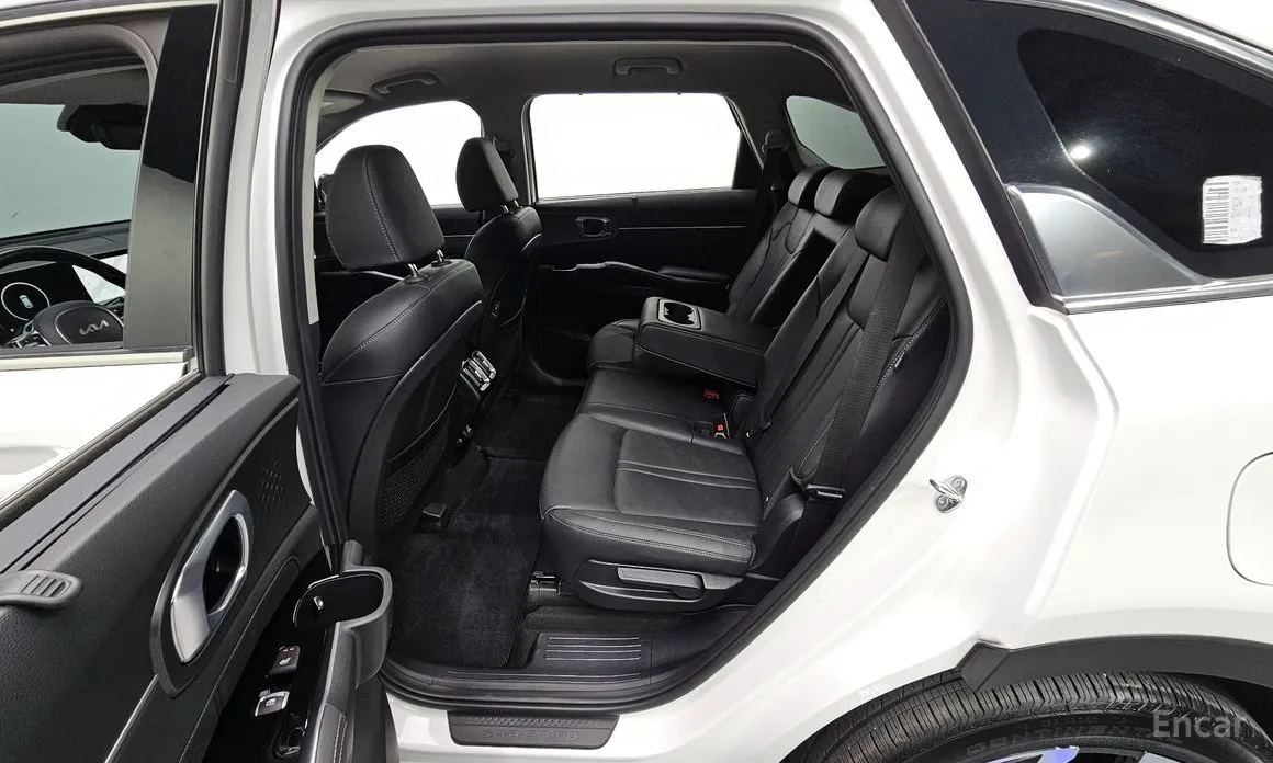 Фото 11 - Kia Sorento