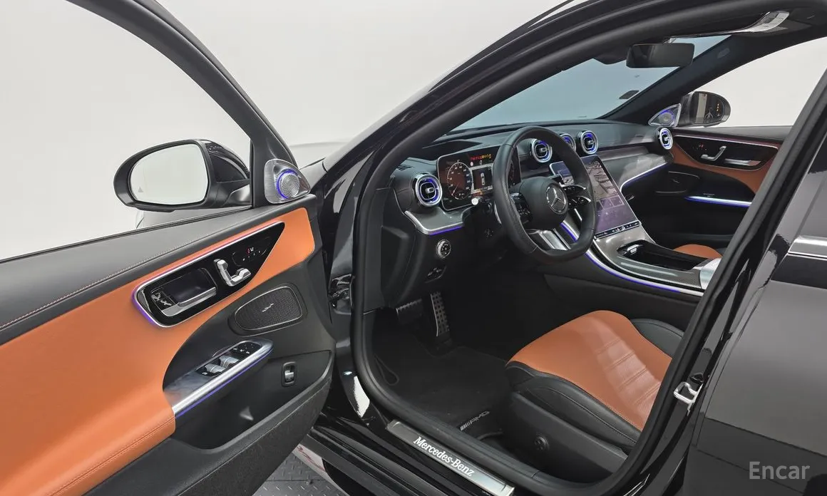 Фото 10 - Mercedes-Benz C-Class