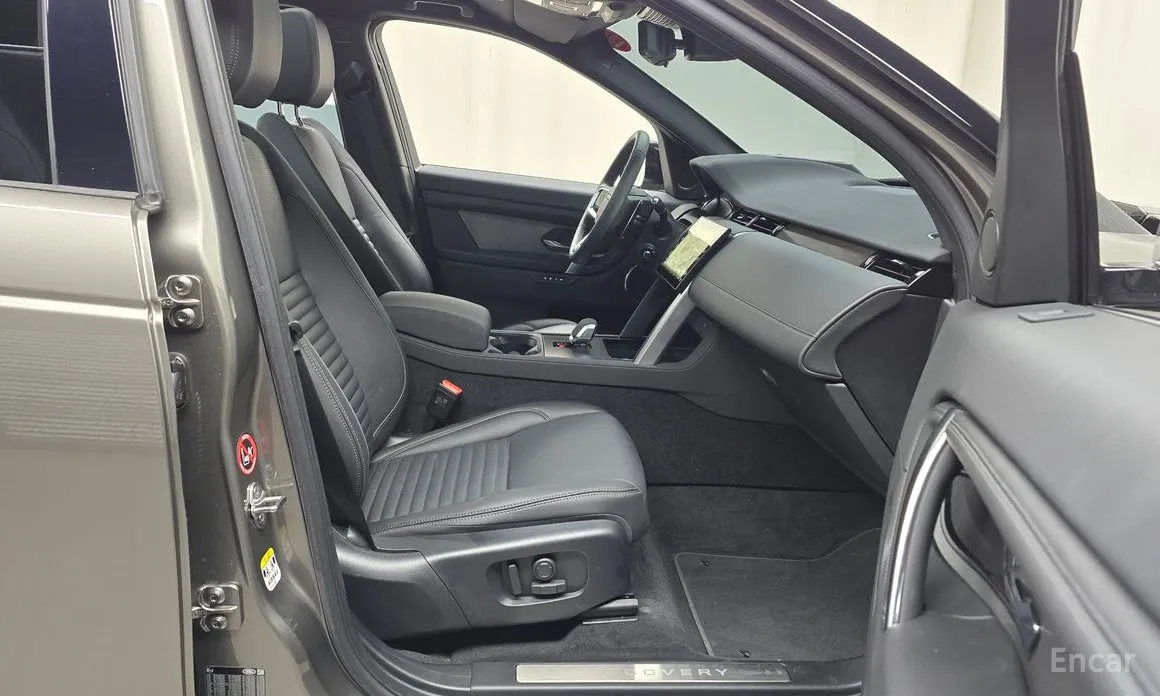 Фото 10 - Land Rover Discovery Sport