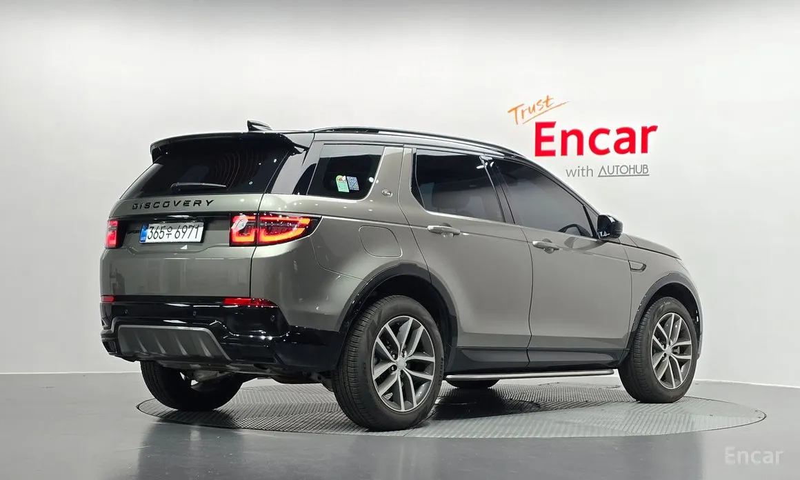 Фото 2 - Land Rover Discovery Sport