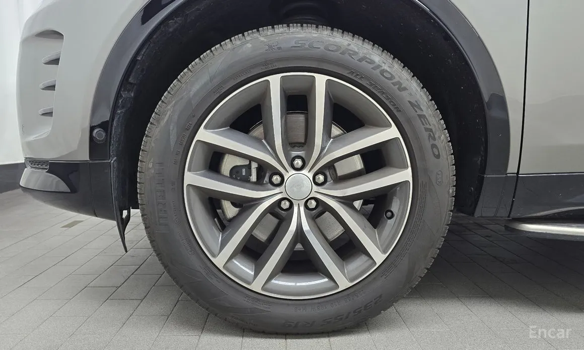 Фото 5 - Land Rover Discovery Sport