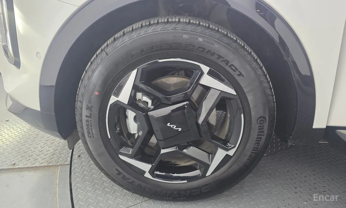 Фото 5 - Kia Sportage