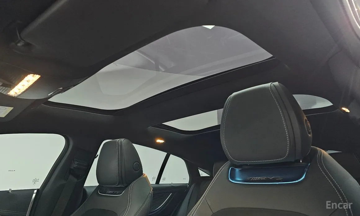 Фото 16 - Mercedes-Benz AMG GT