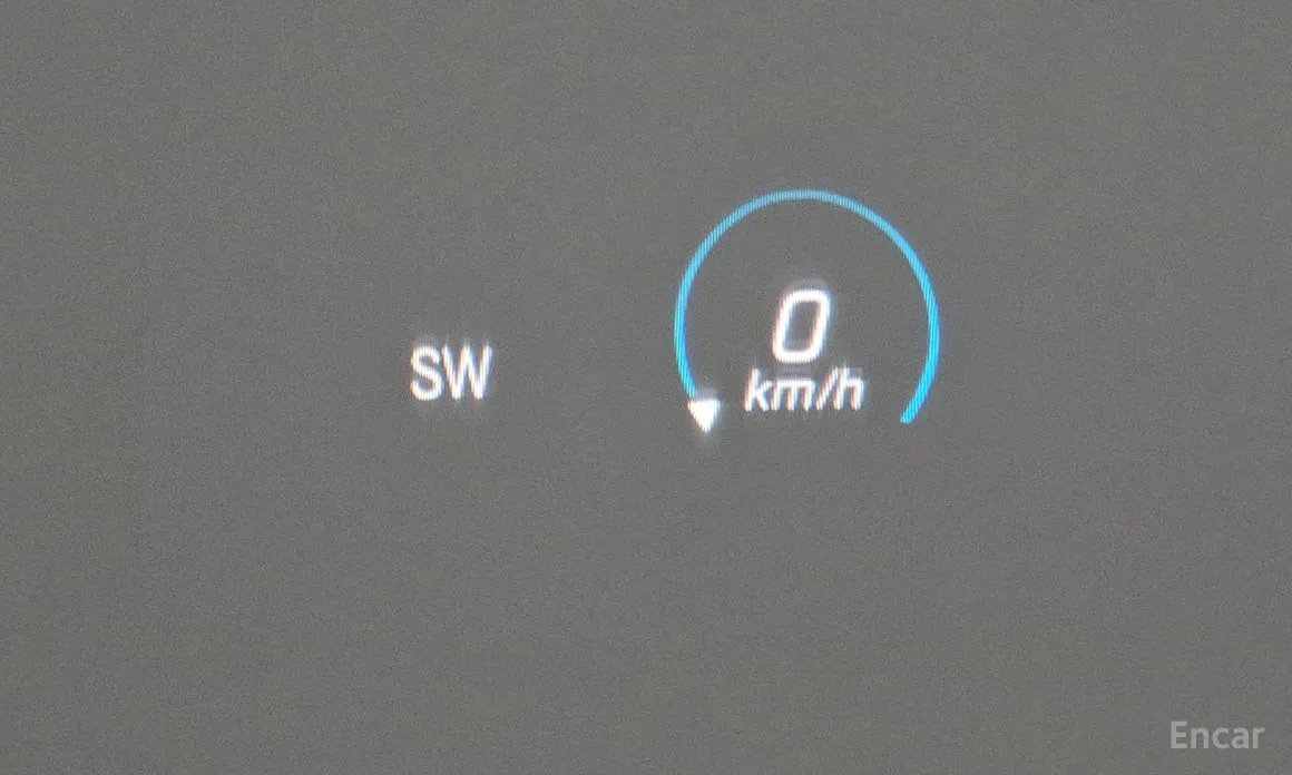 Фото 19 - Mercedes-Benz AMG GT