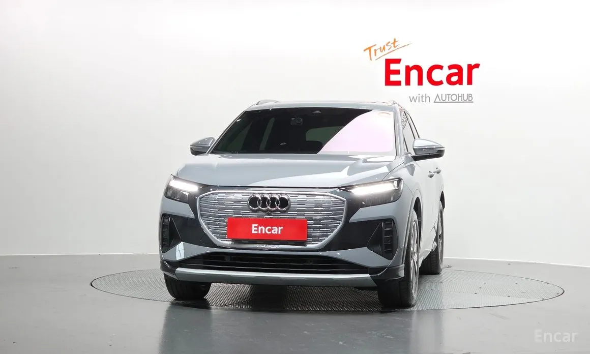 Фото 3 - Audi Q4 e-tron