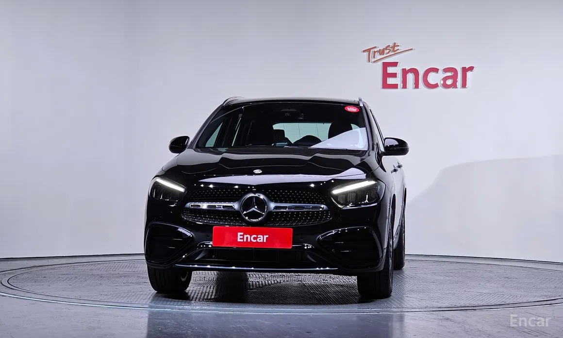 Фото 3 - Mercedes-Benz GLA-Class