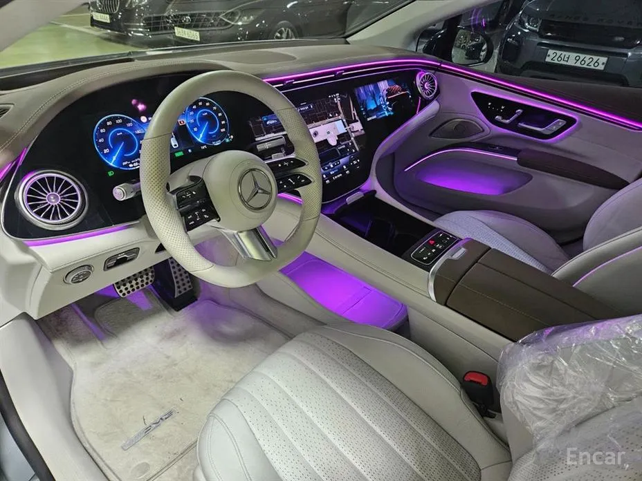 Фото 9 - Mercedes-Benz EQS