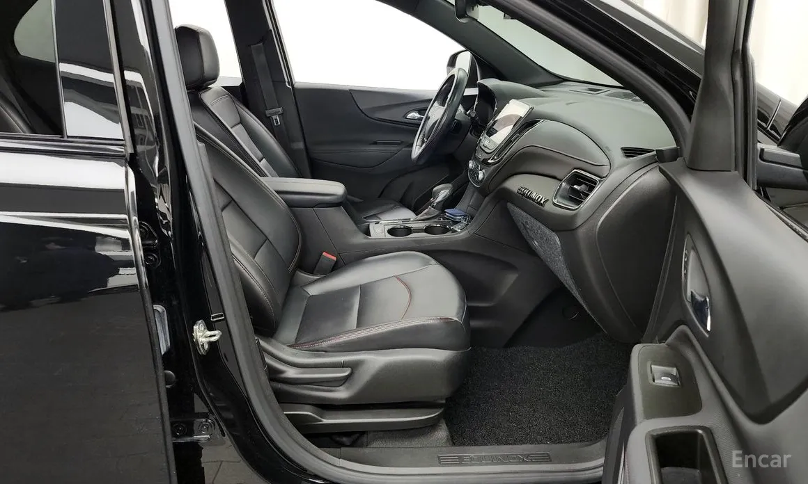 Фото 11 - Chevrolet Equinox