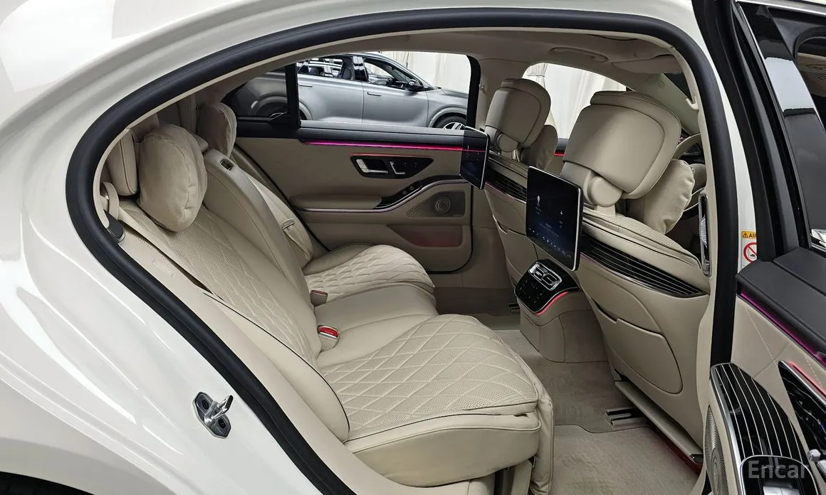 Фото 12 - Mercedes-Benz S-Class