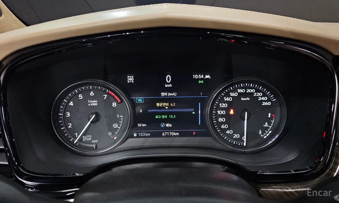 Фото 8 - Cadillac XT6