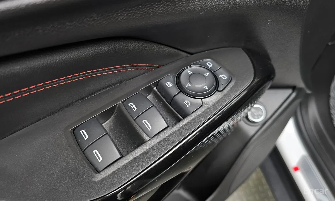 Фото 19 - Chevrolet Trax