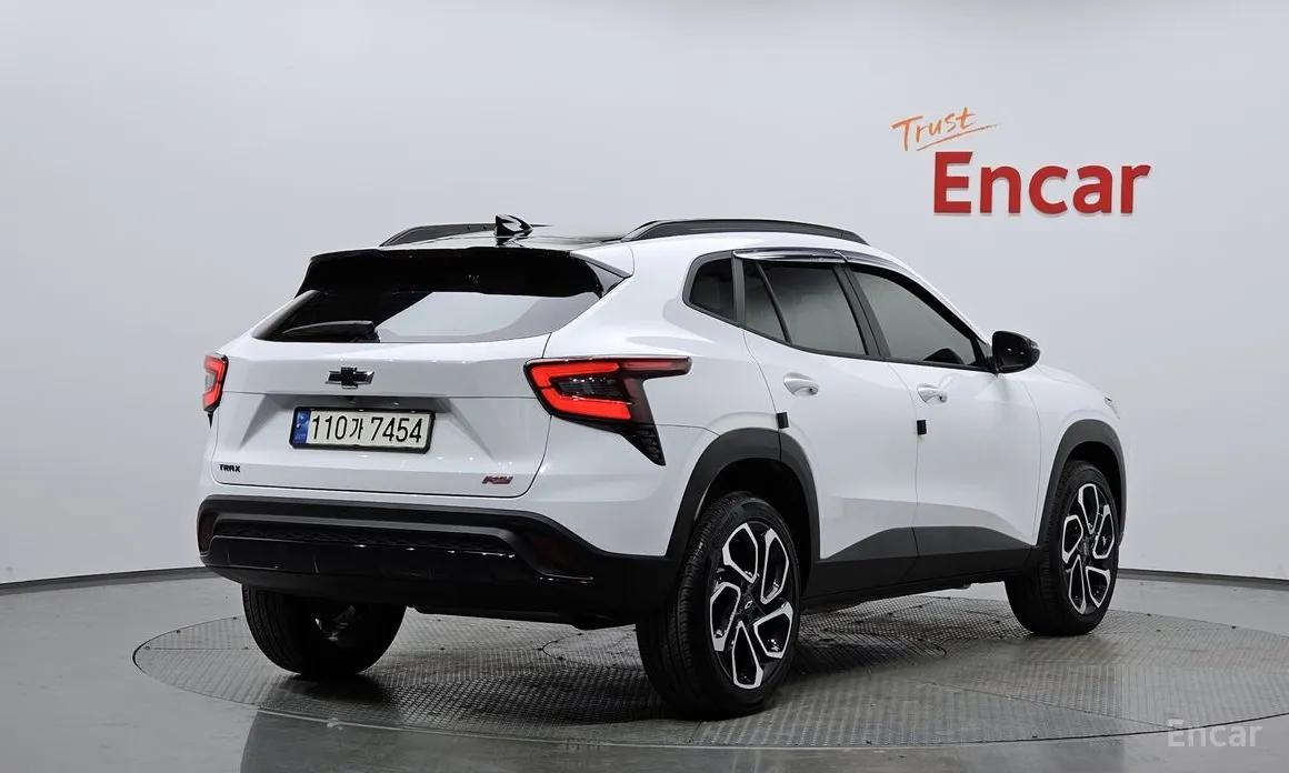 Фото 2 - Chevrolet Trax