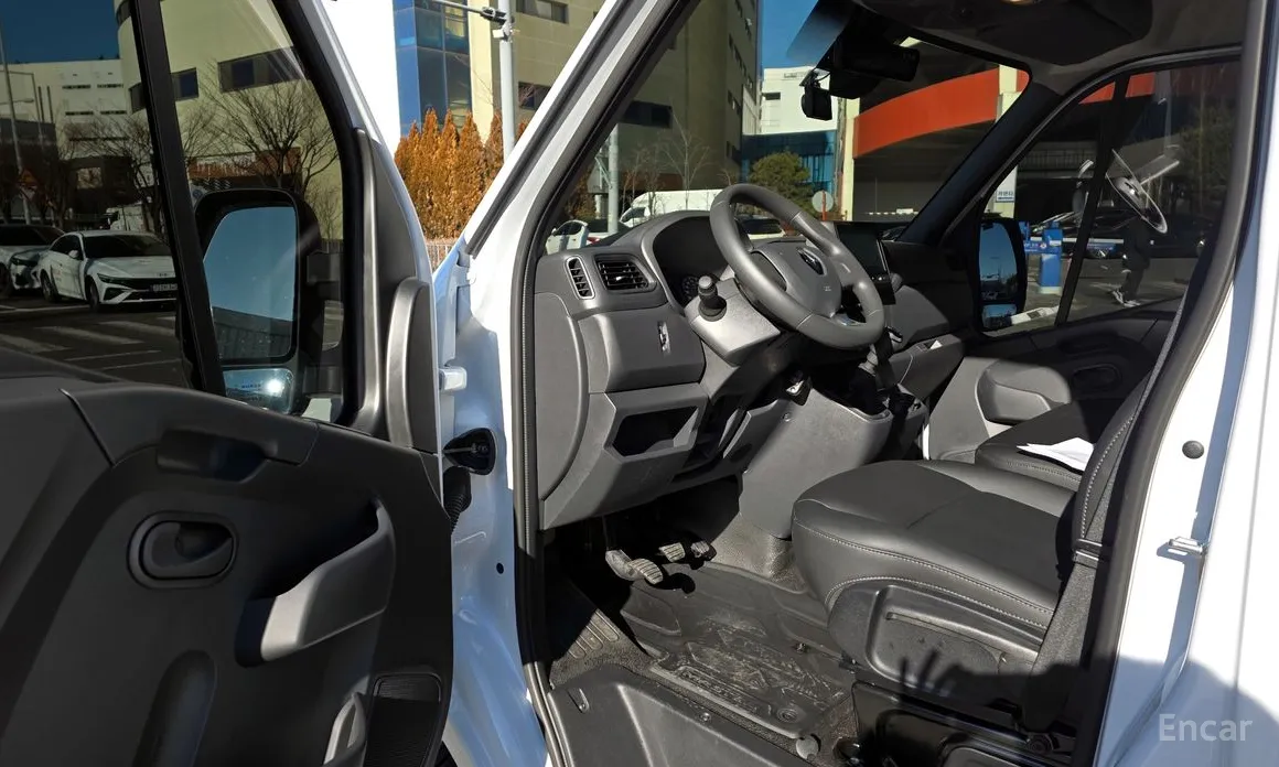 Фото 10 - Renault Master