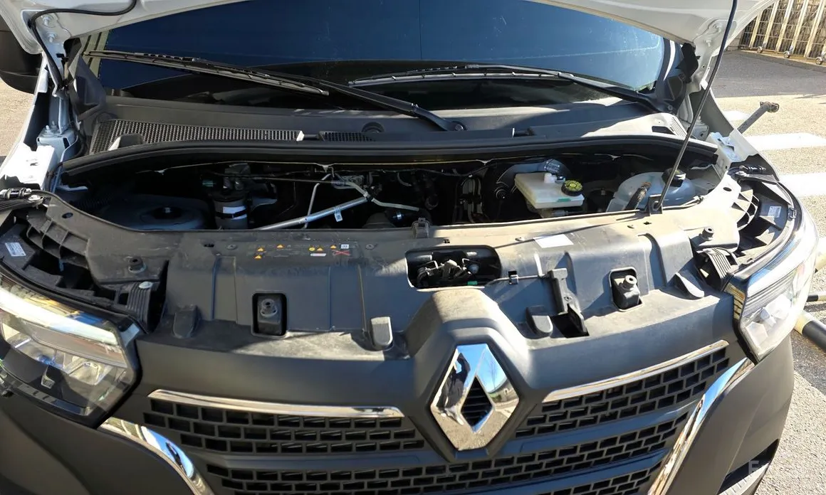 Фото 6 - Renault Master