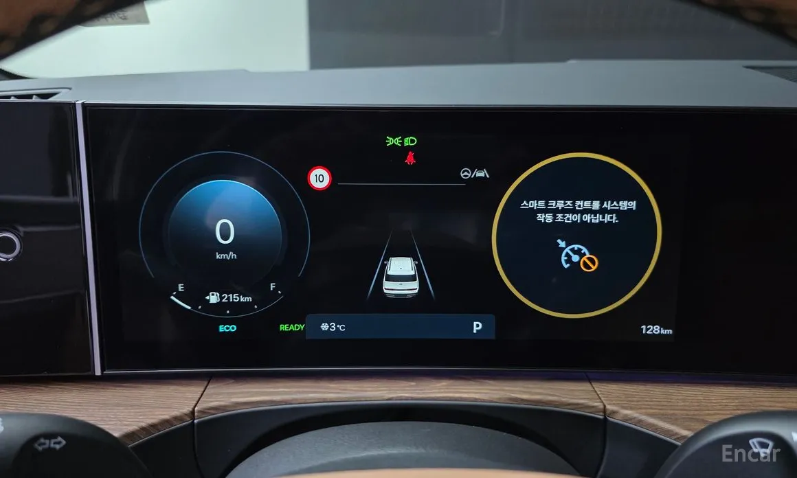 Фото 8 - Hyundai Santa Fe