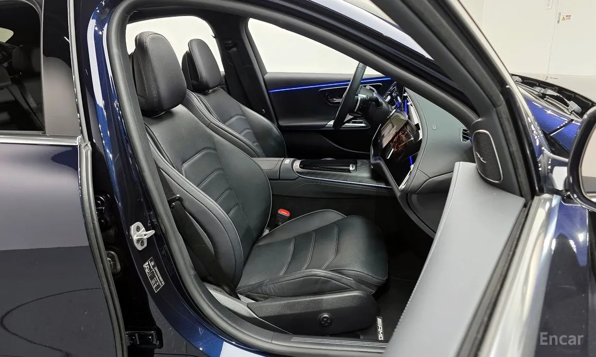 Фото 12 - Mercedes-Benz E-Class