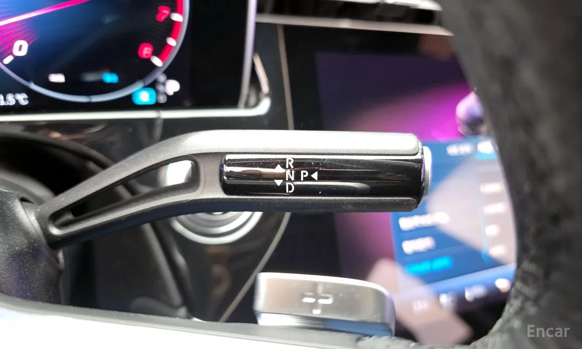 Фото 9 - Mercedes-Benz E-Class